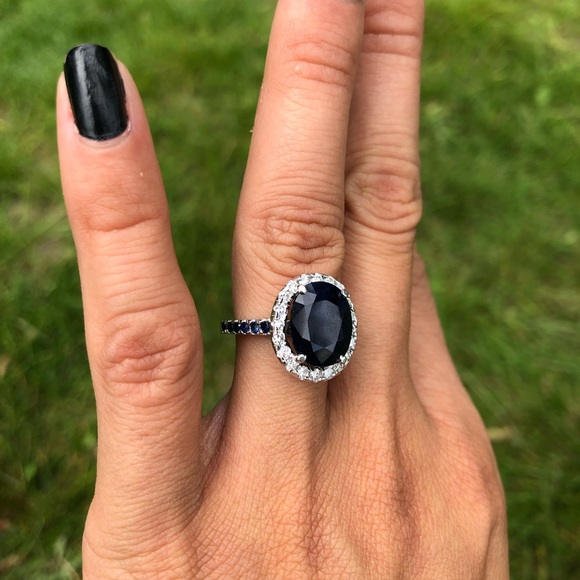 SOLD (IDNID) White Gold Sapphire Diamond Halo Ring - Picture 3 of 12